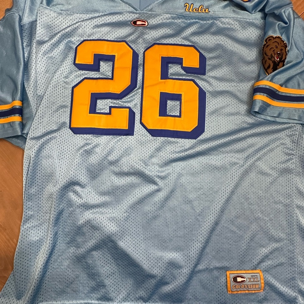 VTG UCLA Bruins Stitched Logos
Colosseum Football Jersey Men's XXXL